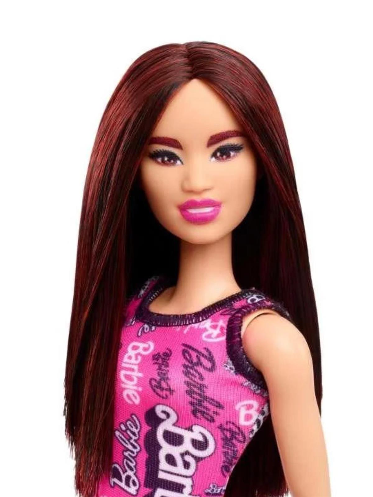 Mattel Barbie Şık Kıyafetli Bebekler - Pembe