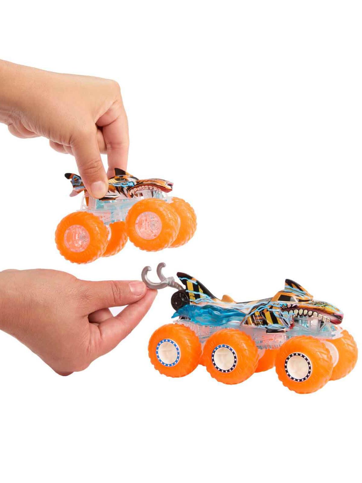 Hot Wheels Monster Trucks Power Smashers Çoklu Paket