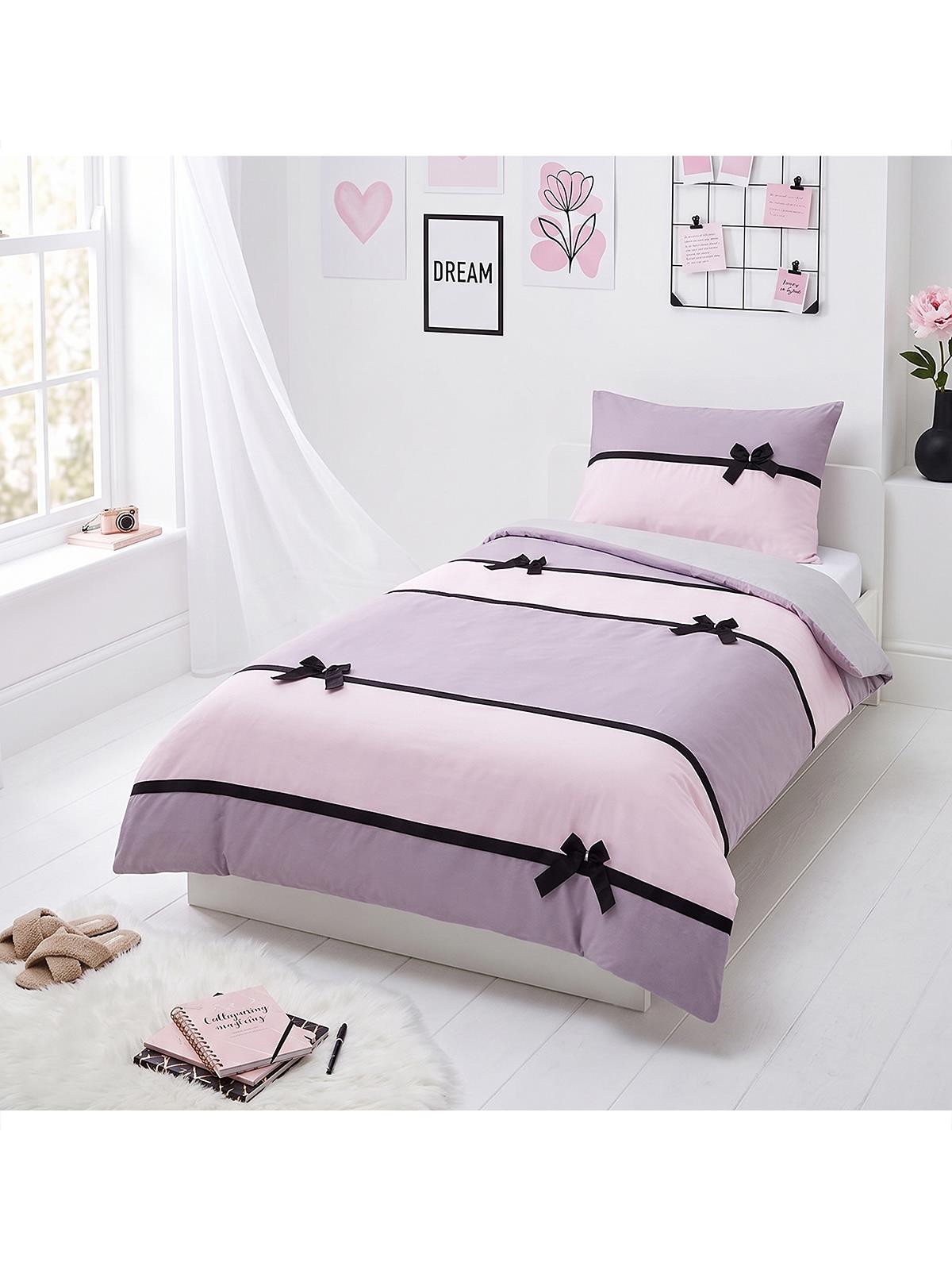 Tiffany Pink Love Yatak Örtüsü